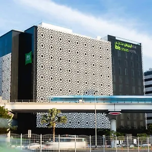 3* מלון Ibis Styles Airport
